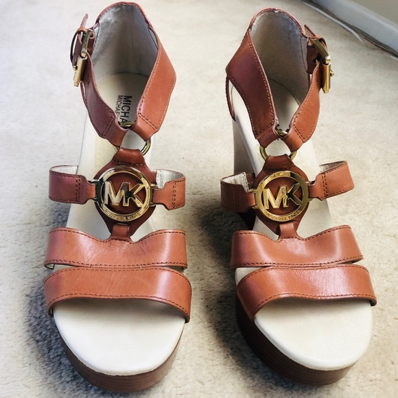 Michael kors shoes - Picture 2 of 2